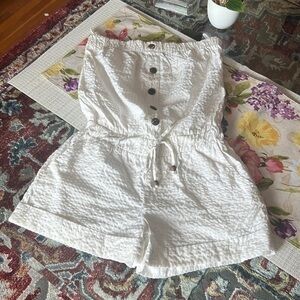 Short romper size M/L youth size  in excellent condition